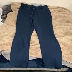 Lulu on the fly pant